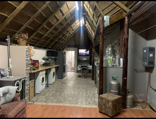 4 BEDROOM HOUSE FOR SALE IN FINSBURY